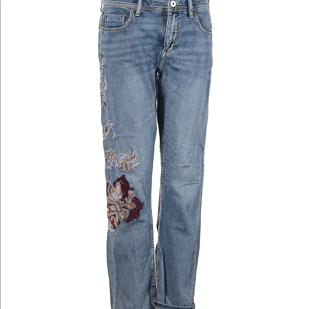 EUC Pilcro Anthropologie embroidered jeans